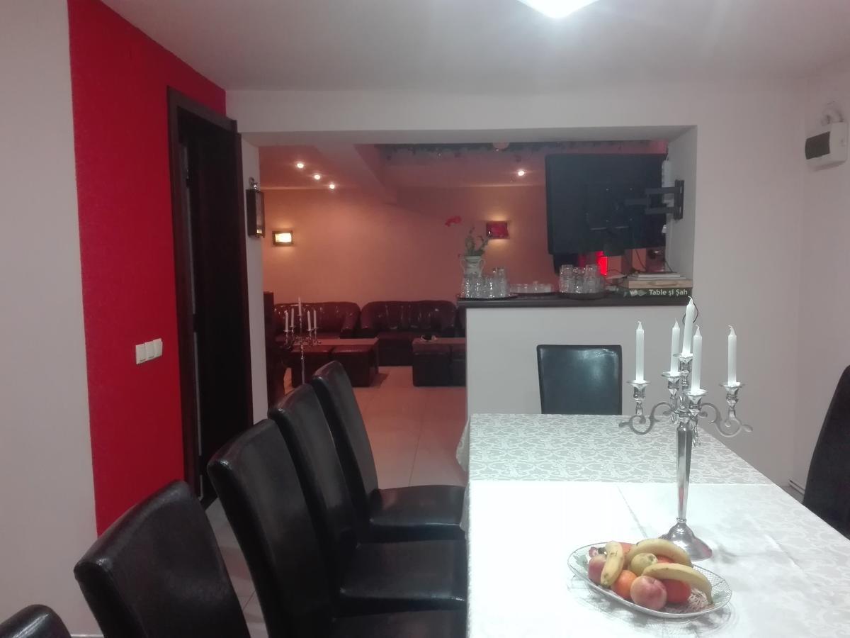 Casa De Vacanta Silvia Vărmaga Eksteriør bilde