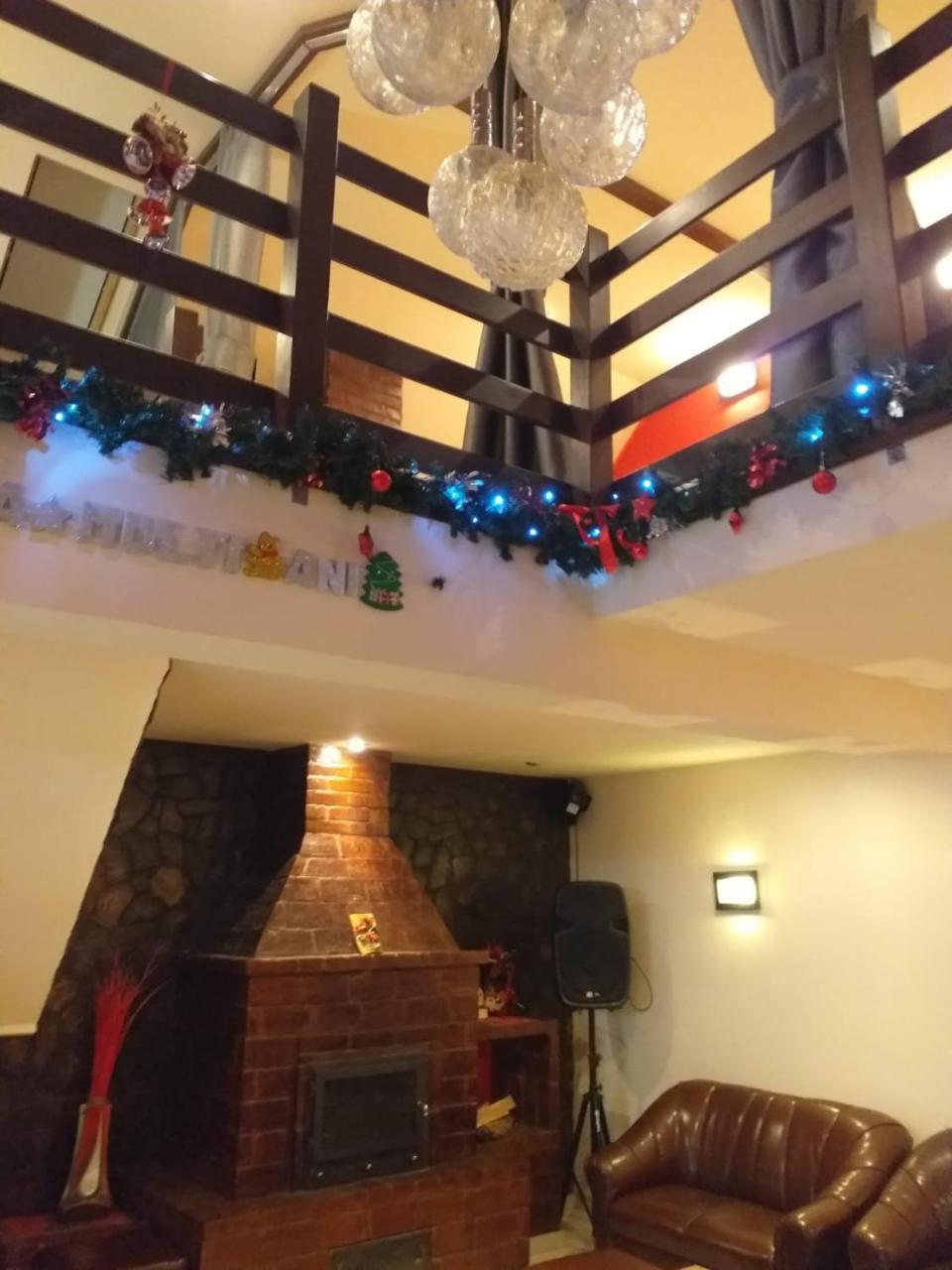 Casa De Vacanta Silvia Vărmaga Eksteriør bilde